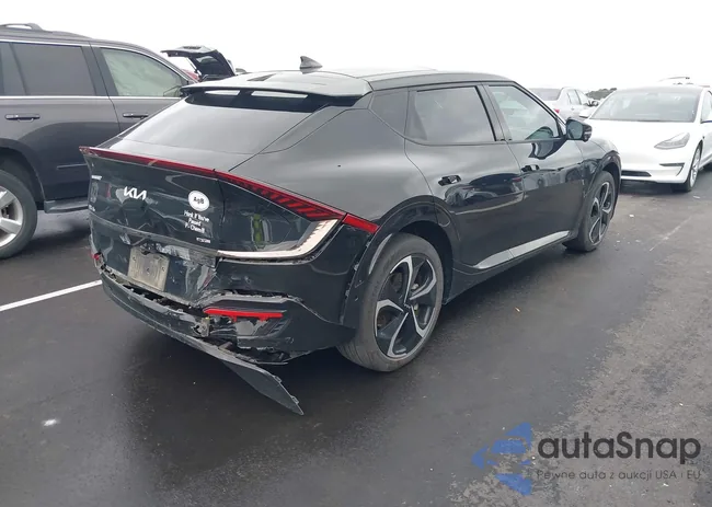 KNDC4DLC8P5114498: 43185865