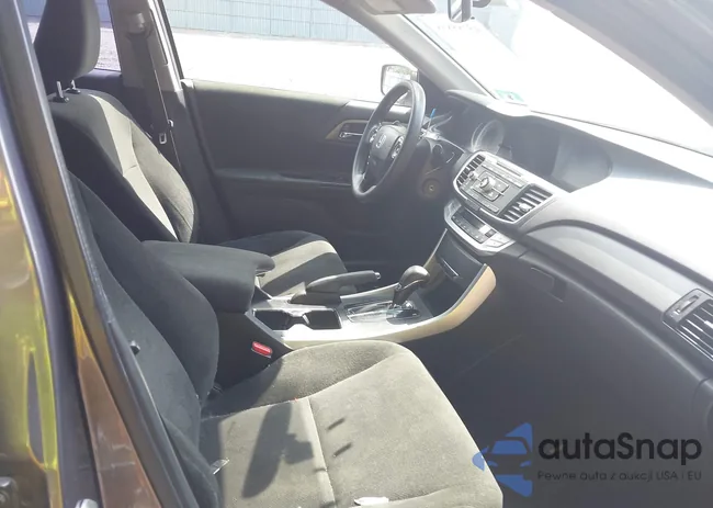 1HGCR2F34DA122734: 43185868