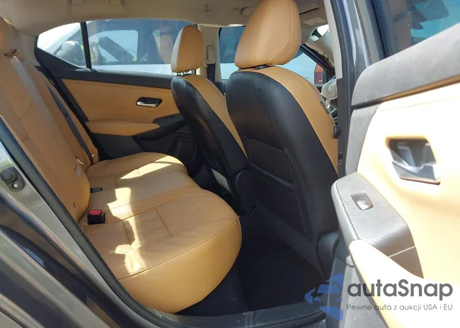 3N1AB8CV7LY292215: 43185895