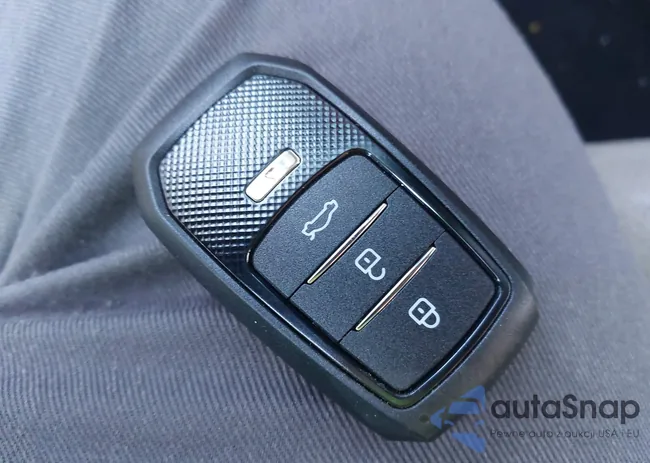 1HGCR3F84DA001879: 43185913