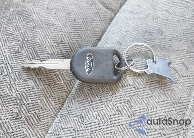 1FMZU72K03UA75132: 43186999