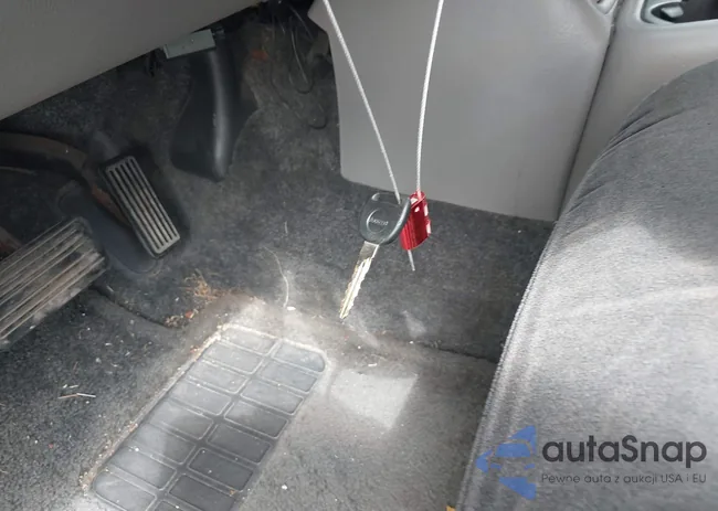 1GNEC13T0YJ158053: 43187003