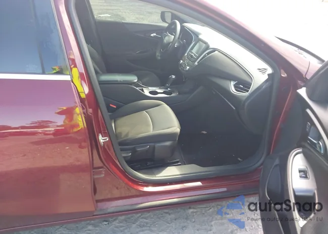 1G1ZB5STXGF321372: 43187033