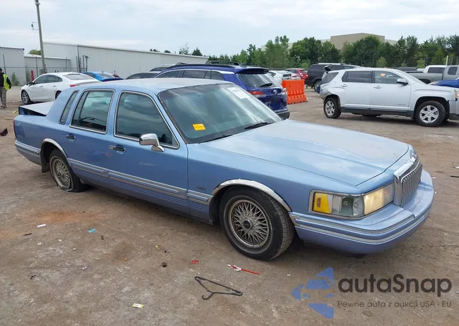 1LNLM82W8RY695307: 43187052