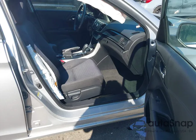 1HGCR2F57DA061266: 43187146