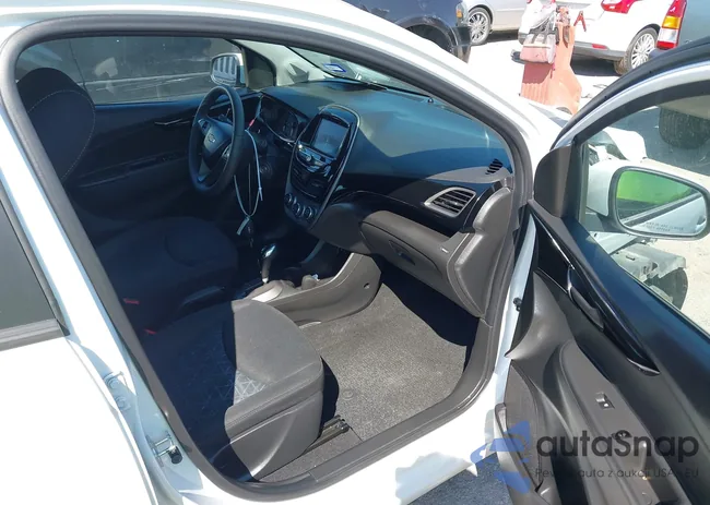 KL8CD6SA4NC012919: 43187160