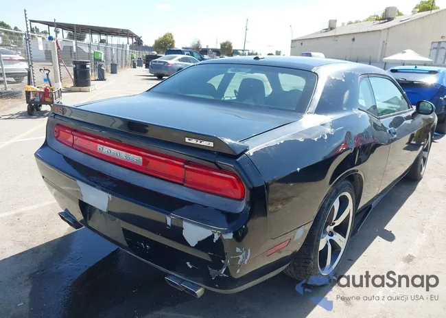 2C3CDYCJ5CH208805: 43187211