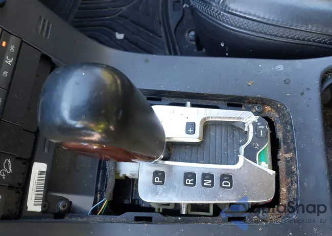 YV4BZ982081034242: 43187234