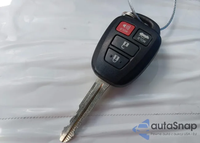 2T1BURHE0HC873377: 43187378