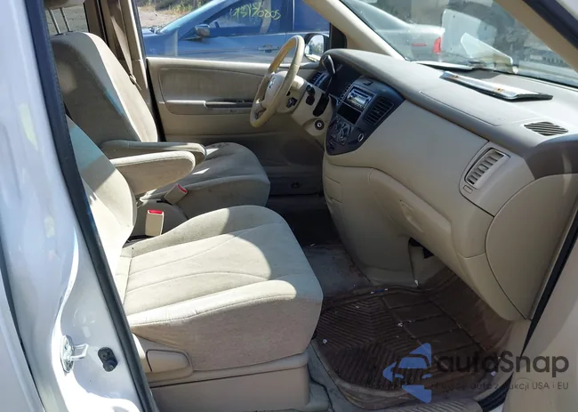 JM3LW28Y610188260: 43187412