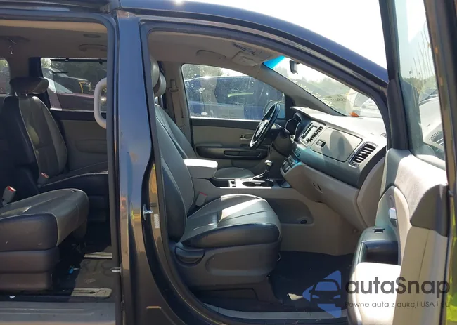 KNDMB5C1XH6269435: 43186617