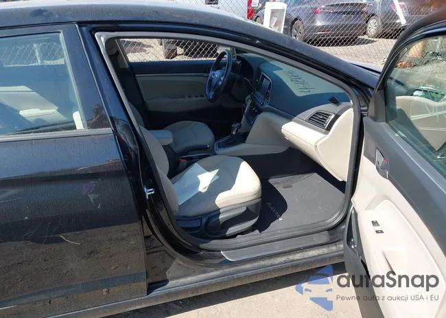 5NPD84LF2JH391223: 43186640