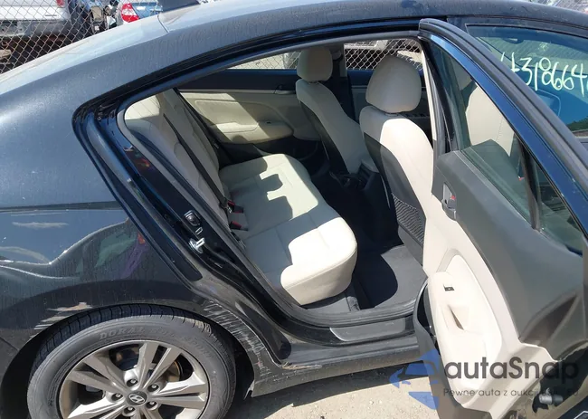 5NPD84LF2JH391223: 43186640