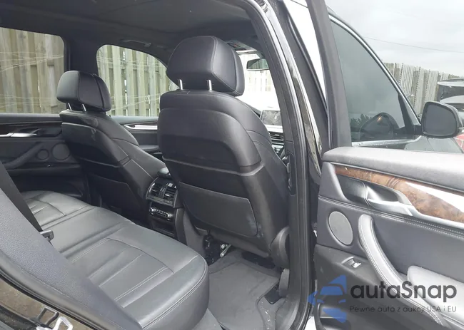 5UXKR2C3XH0X04443: 43186867