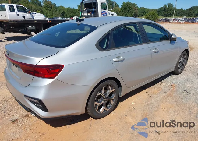 3KPF24AD2LE156940: 43186931