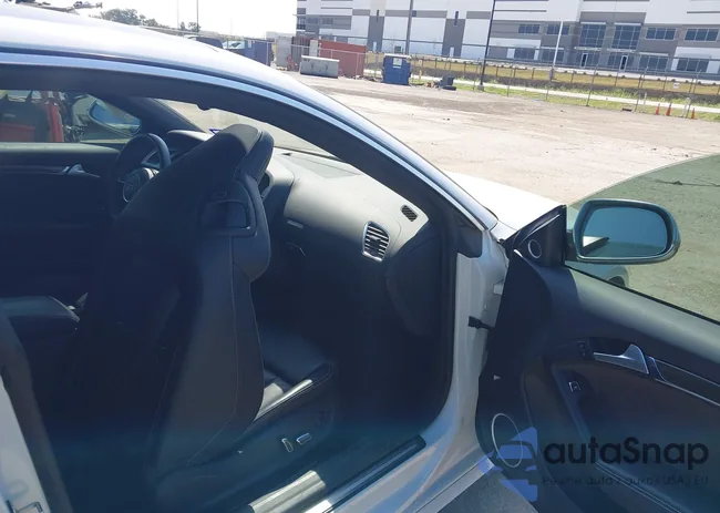 WAUC4AFR8GA021984: 43186939