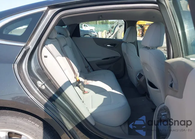 1G1ZE5STXHF100198: 43188005