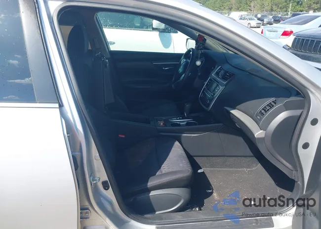 1N4AL3AP0HC268460: 43188017