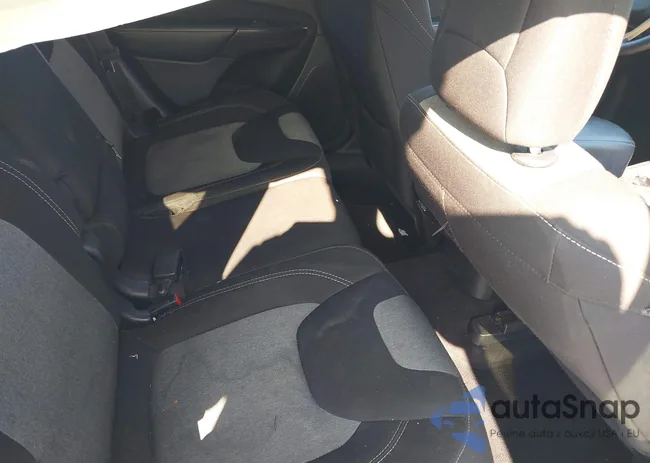 1C4PJLAB1GW177337: 43188098