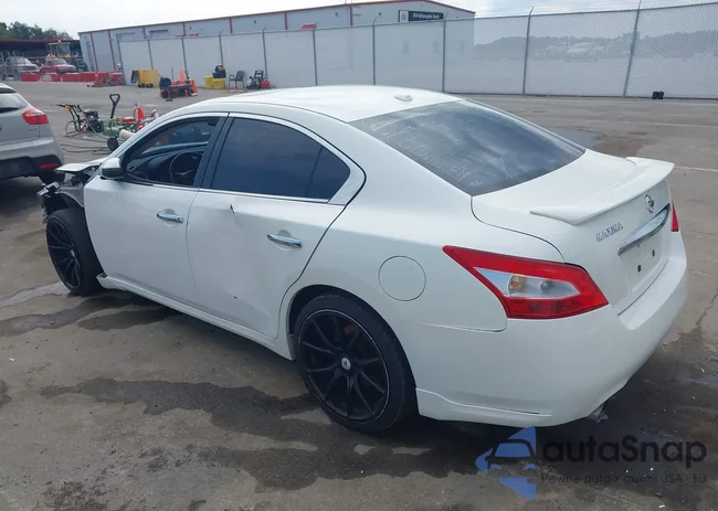 1N4AA5AP2AC852589: 43188164