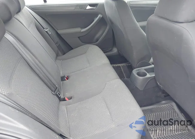 3VW2K7AJ0CM404725: 43188218