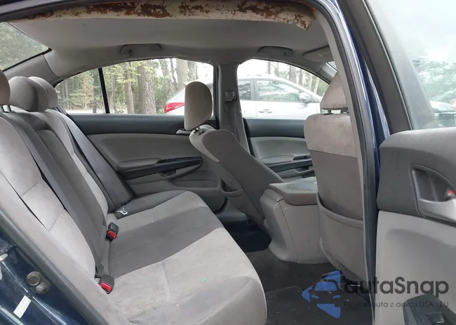 1HGCP2F49AA156632: 43188262