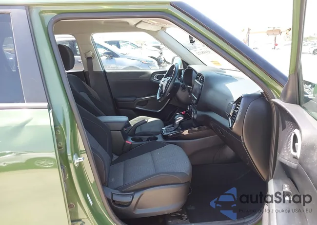 KNDJ33AU9L7100155: 43188322