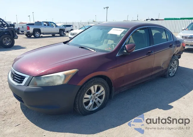 1HGCP2F40AA154770: 43188401