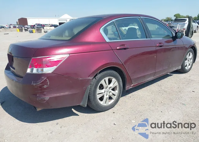 1HGCP2F40AA154770: 43188401