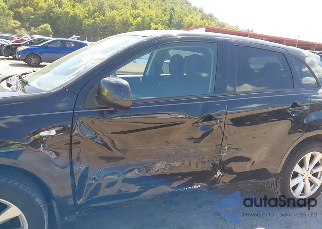 4A4AP3AU6FE010443: 43188413