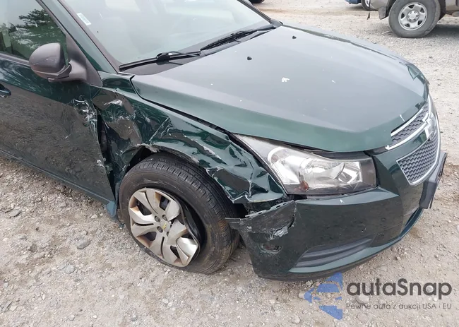 1G1PA5SG0E7214061: 43188537