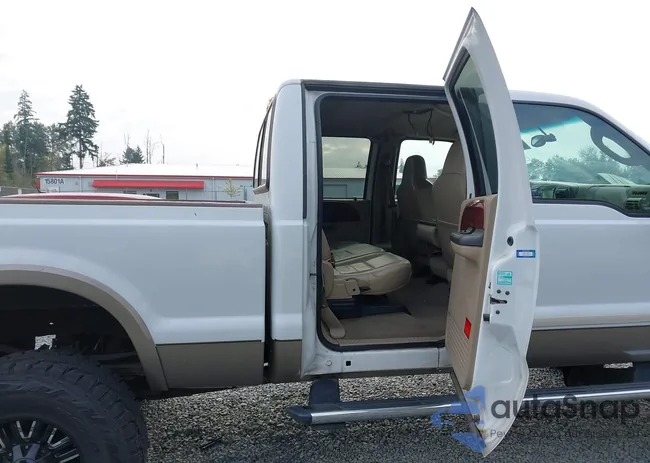 1FTSW21P05EB22026: 43188541