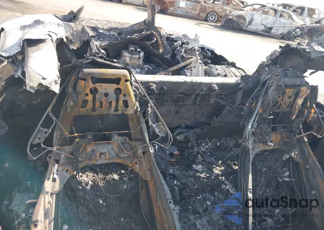 ZHWUC2ZF7HLA06751: 43187584