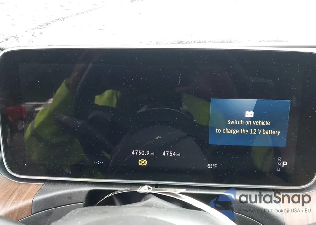 W1KAF4HB4SR263905: 43187644