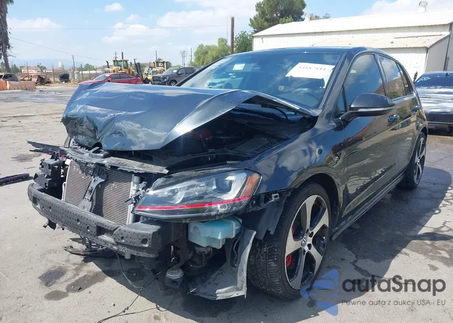 3VW447AU9HM006725: 43187811