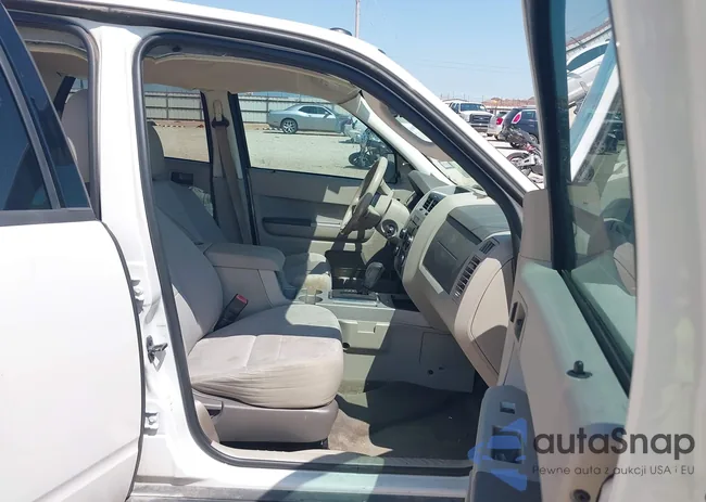 1FMCU0DG0CKA06717: 43187911