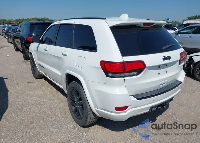 1C4RJEAGXHC952818: 43187938