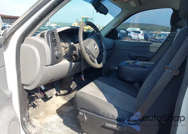 1GCEC14X48Z219934: 43189039