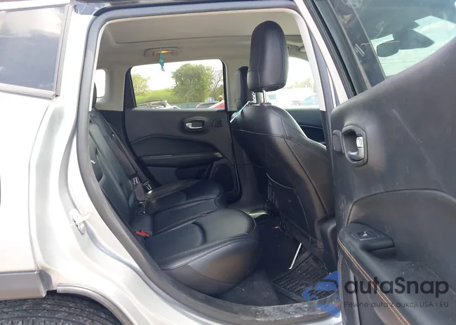 3C4NJDCB7MT579519: 43189067