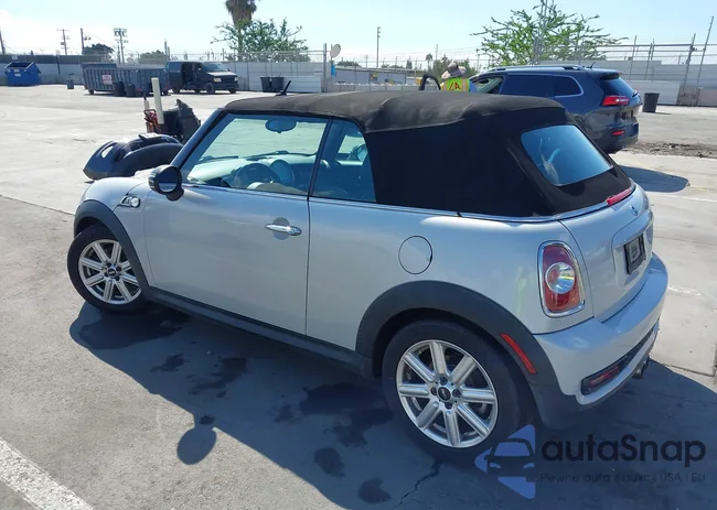 WMWZP3C59CT250509: 43189151