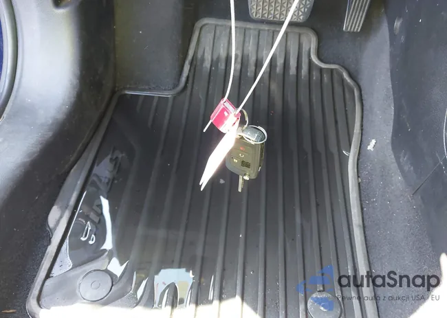 1G1JC6SB2E4135275: 43189320