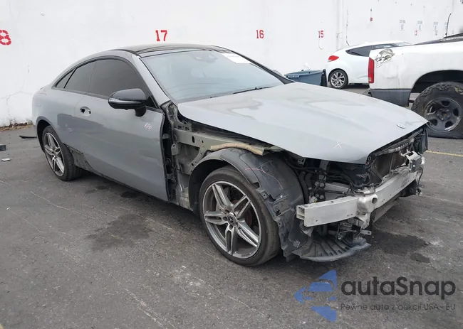 WDD1J6GB3JF029668: 43189485