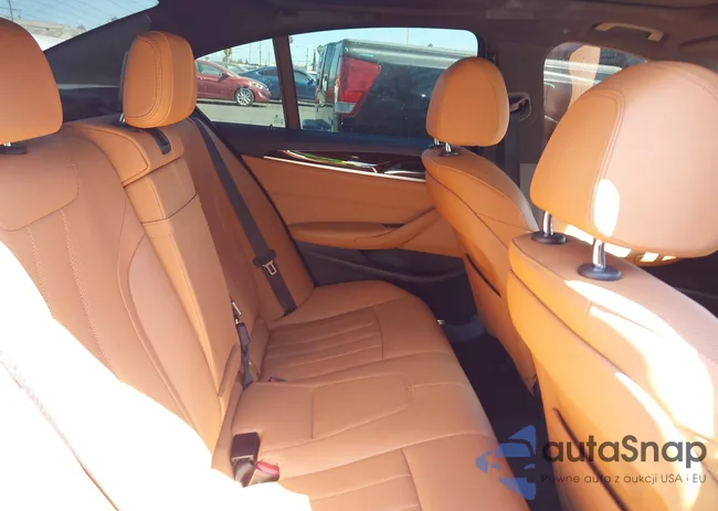 WBA13AG02MCF53616: 43189497