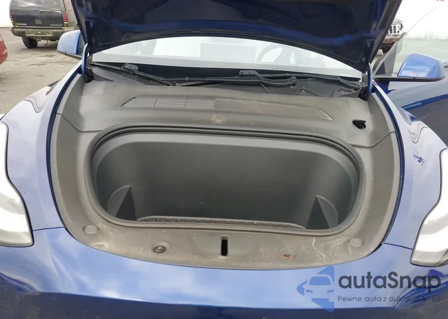 5YJYGDEF6LF057036: 43189529