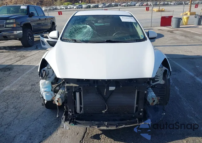 JM1BL1LP4D1727544: 43188638