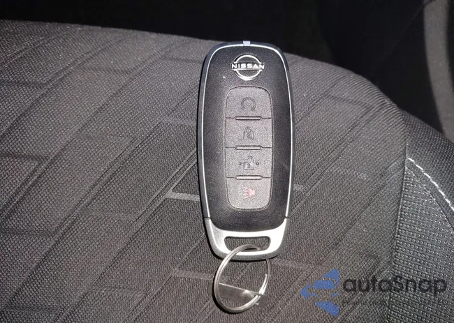 3N1CP5CV8PL574925: 43188716