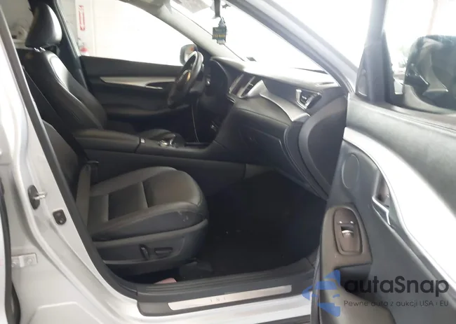 3PCAJ5M17LF107229: 43188792