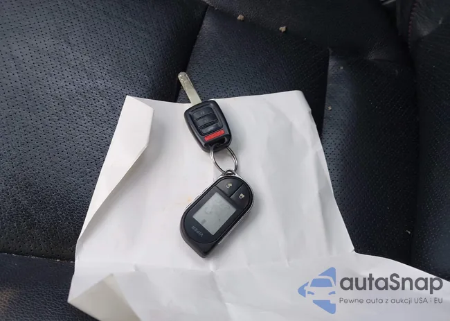 1HGCR2F10HA111024: 43188877