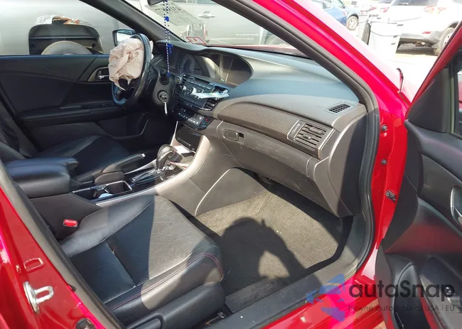 1HGCR2F10HA111024: 43188877