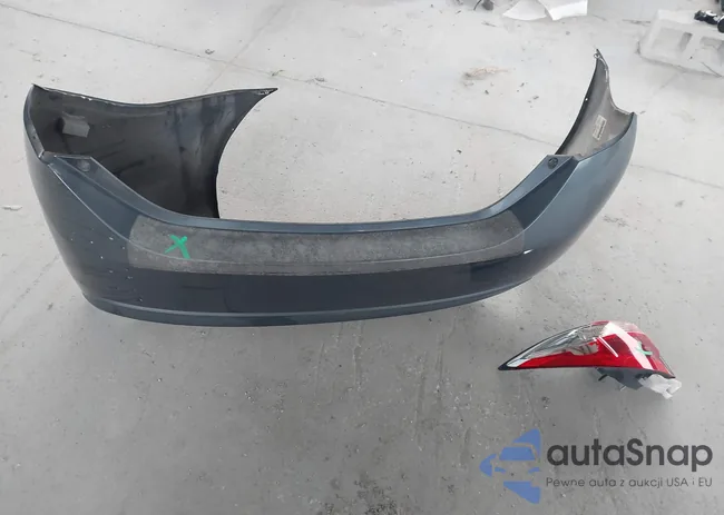 2T1BURHE7JC003857: 43188980